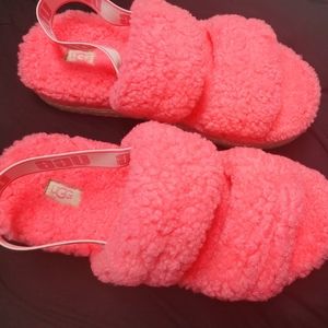 UGG PLATFORM SANDAL size 11